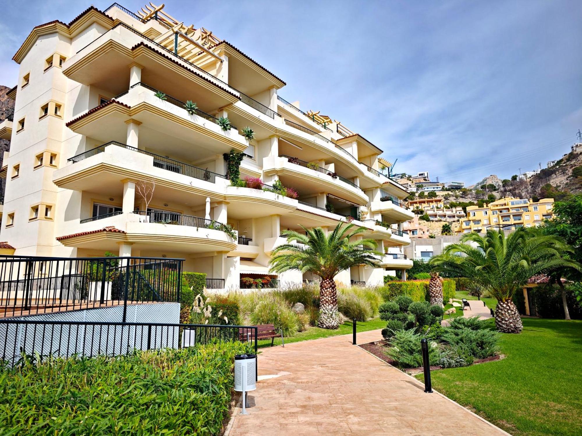 Oasis Beach Mascarat Altea Exterior photo